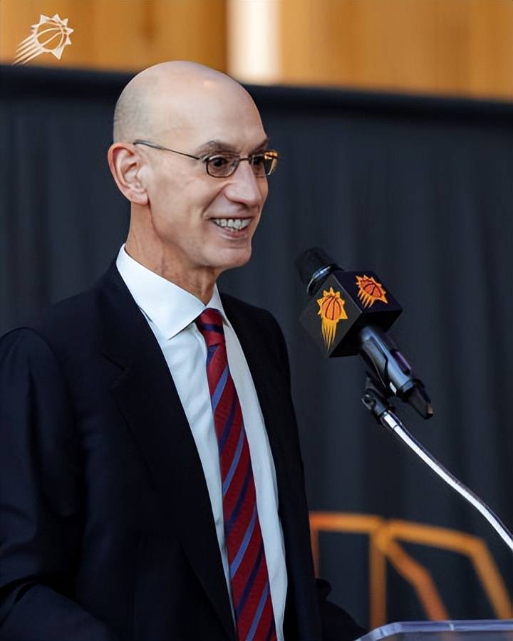 关于冲刺阶段菲尼克斯太阳调整名单以备全明星赛，刷新队史纪录环节打磨，气氛紧张，心理建设被强调的信息-九游app下载